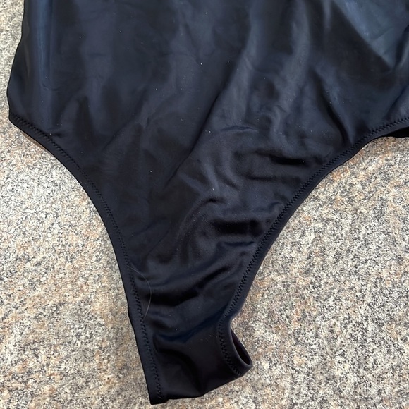 Pink, Victoria's Secret swimsuit size large - Picture 4 of 8